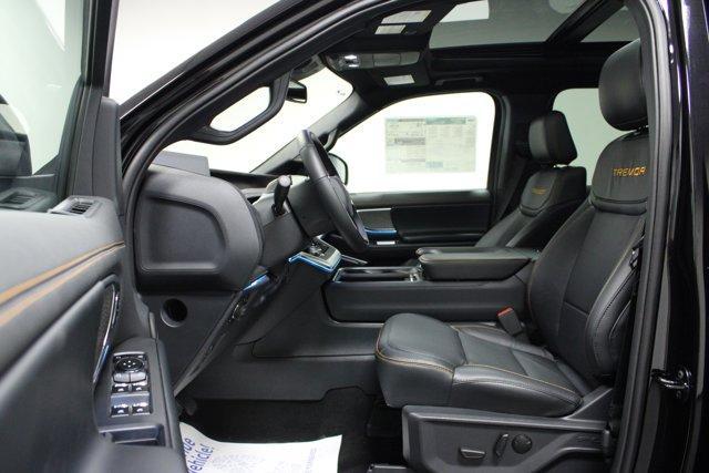 new 2025 Ford Expedition car, priced at $83,962