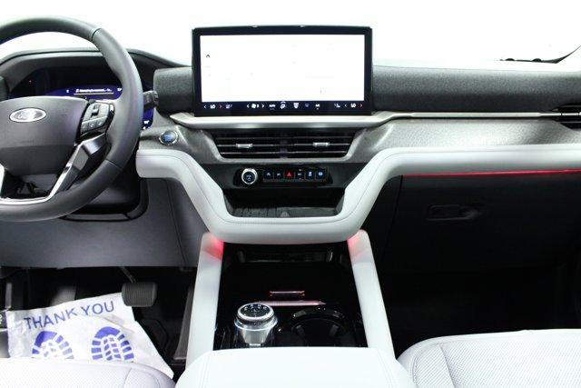 new 2025 Ford Explorer car, priced at $54,362