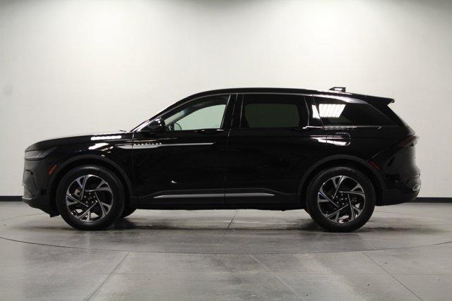 used 2024 Lincoln Nautilus car, priced at $43,962