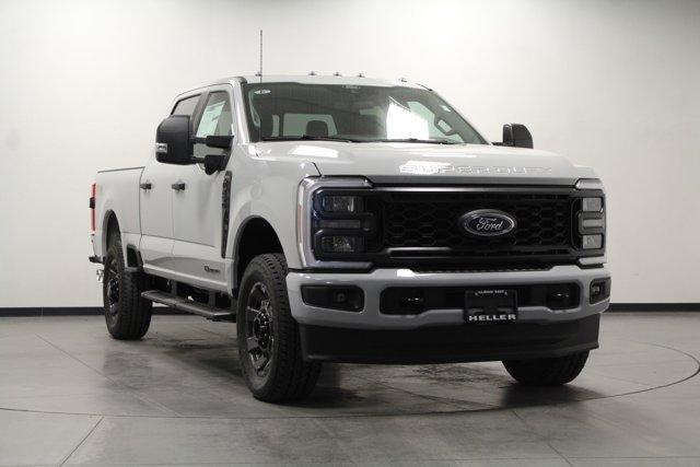 new 2025 Ford F-250 car, priced at $70,262
