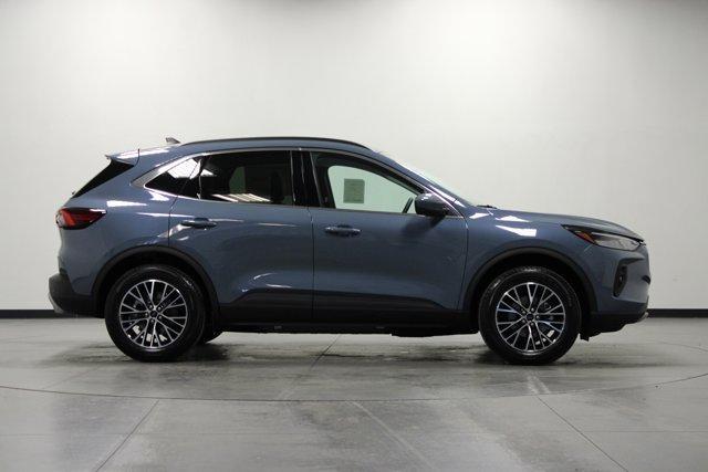 new 2025 Ford Escape car, priced at $31,262