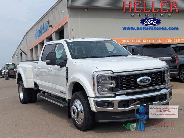 new 2025 Ford F-450 car