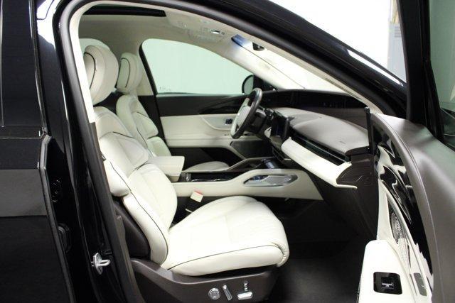 used 2024 Lincoln Nautilus car, priced at $59,462