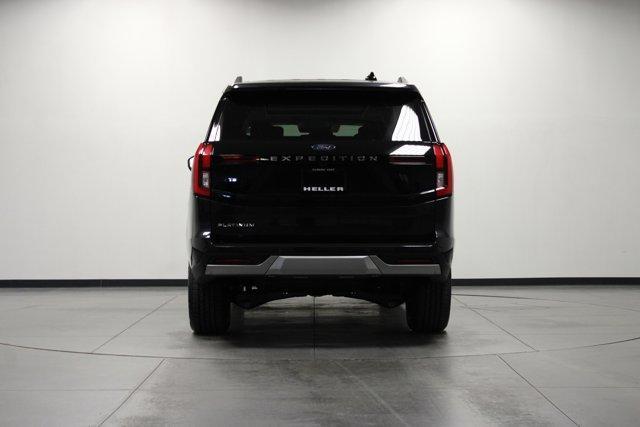 new 2025 Ford Expedition car, priced at $76,162