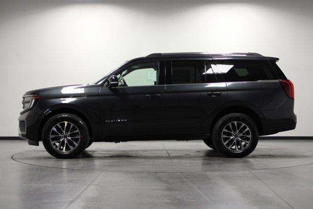 new 2025 Ford Expedition car, priced at $76,162