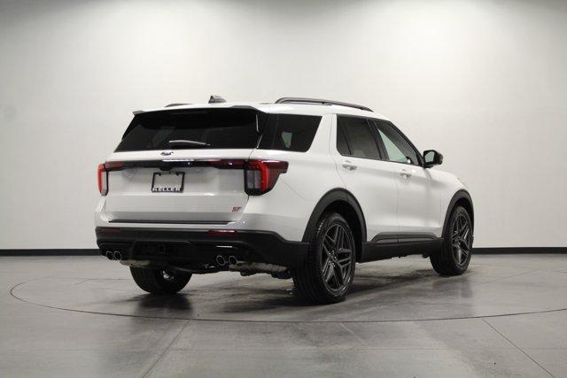 new 2025 Ford Explorer car, priced at $54,720