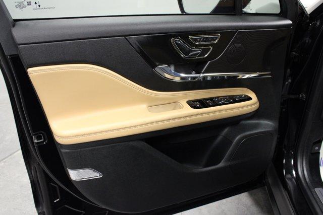 used 2023 Lincoln Corsair car, priced at $34,962