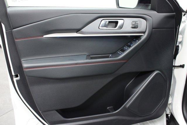 new 2025 Ford Explorer car, priced at $50,862
