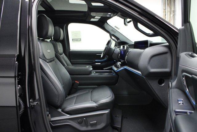 new 2025 Ford Expedition car, priced at $81,862