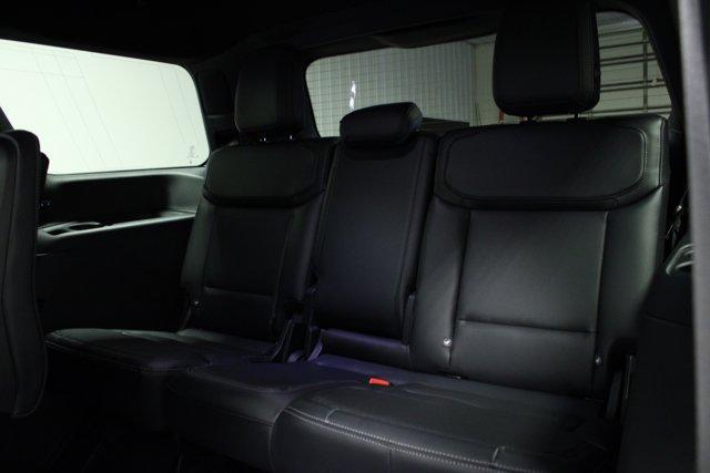 new 2025 Ford Expedition car, priced at $81,862