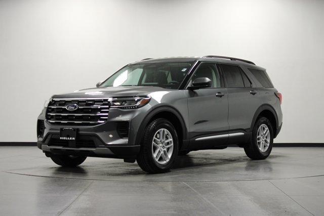 new 2025 Ford Explorer car, priced at $40,962