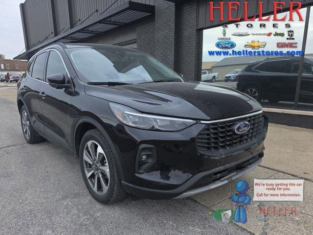 used 2025 Ford Escape car, priced at $29,962