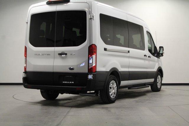 new 2024 Ford Transit-350 car