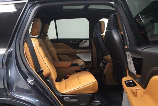 used 2022 Lincoln Aviator car, priced at $45,962