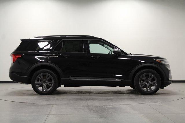 new 2025 Ford Explorer car, priced at $44,062