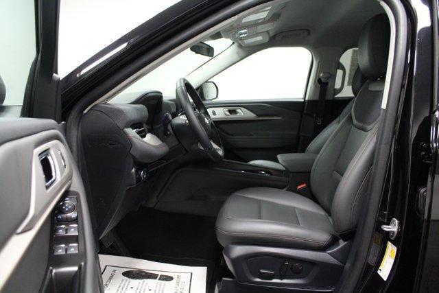 new 2025 Ford Explorer car, priced at $44,062