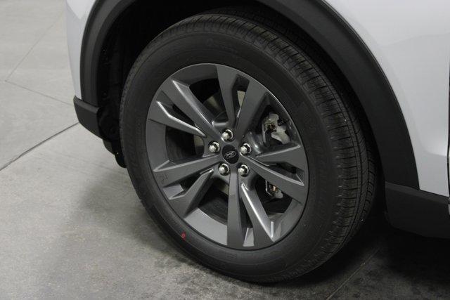 new 2025 Ford Explorer car, priced at $45,662
