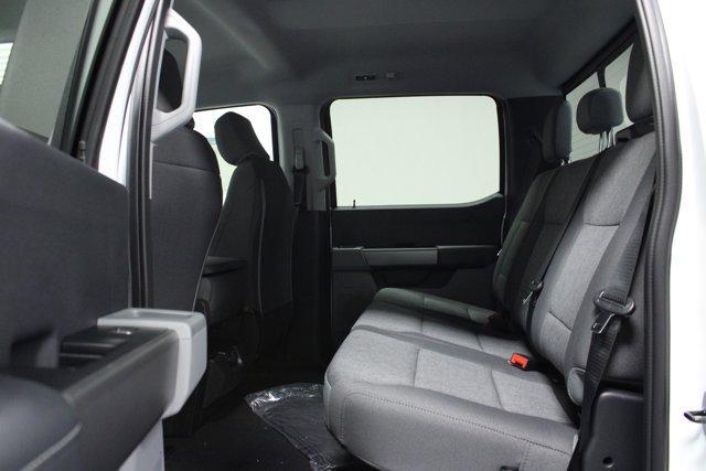 new 2025 Ford F-250 car, priced at $65,362