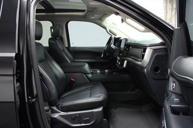 used 2023 Ford Expedition car, priced at $43,962