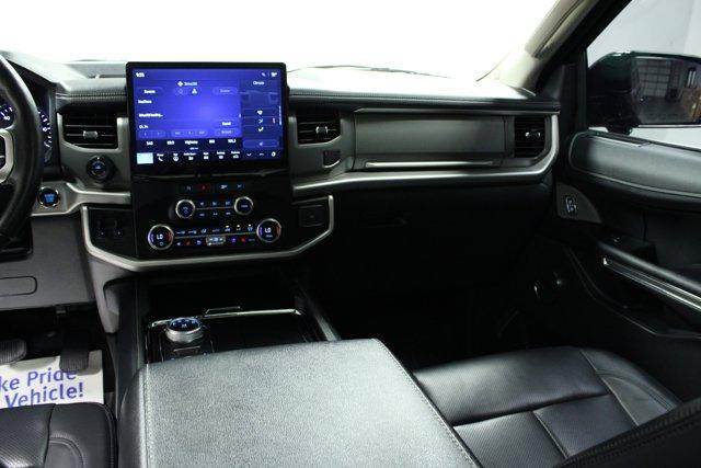 used 2023 Ford Expedition car, priced at $43,962