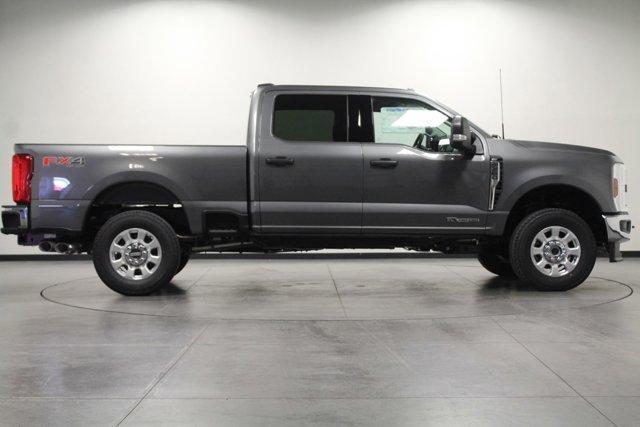 new 2024 Ford F-250 car, priced at $64,062