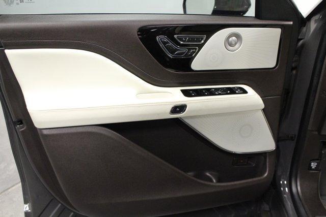 used 2023 Lincoln Aviator car, priced at $57,962