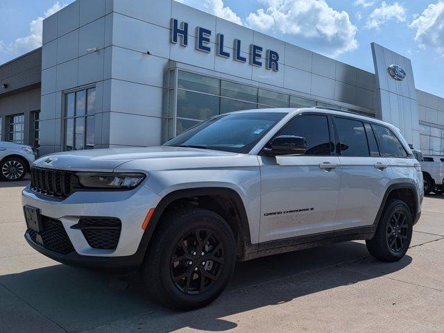 used 2024 Jeep Grand Cherokee car