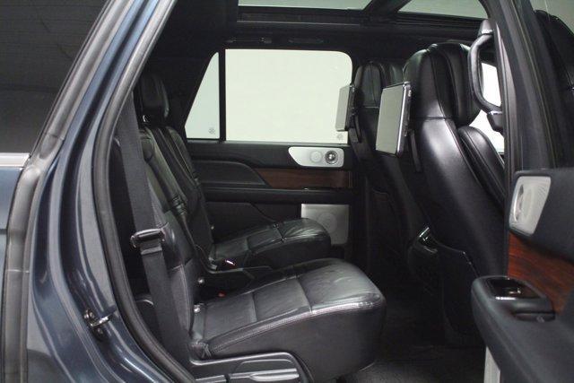 used 2022 Lincoln Navigator car, priced at $57,962