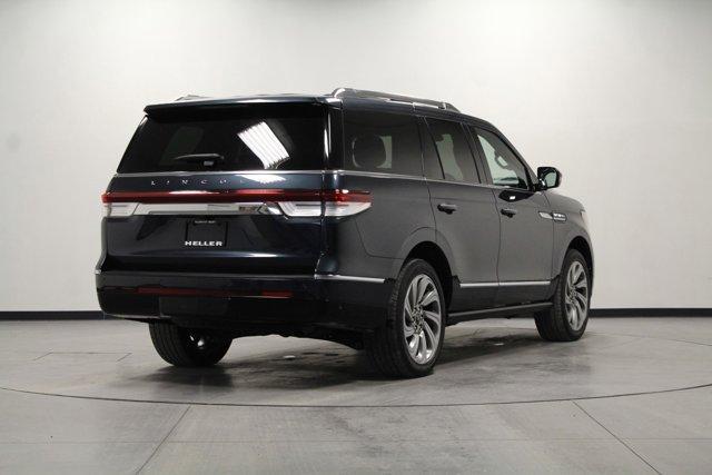 used 2022 Lincoln Navigator car, priced at $57,962