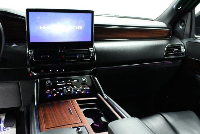 used 2024 Lincoln Navigator car, priced at $63,962