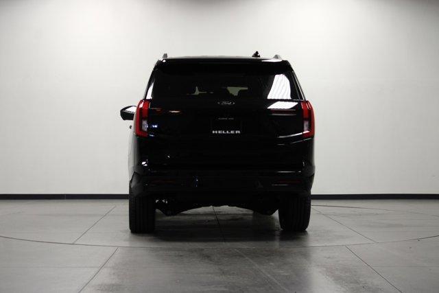 new 2025 Ford Expedition car, priced at $81,462