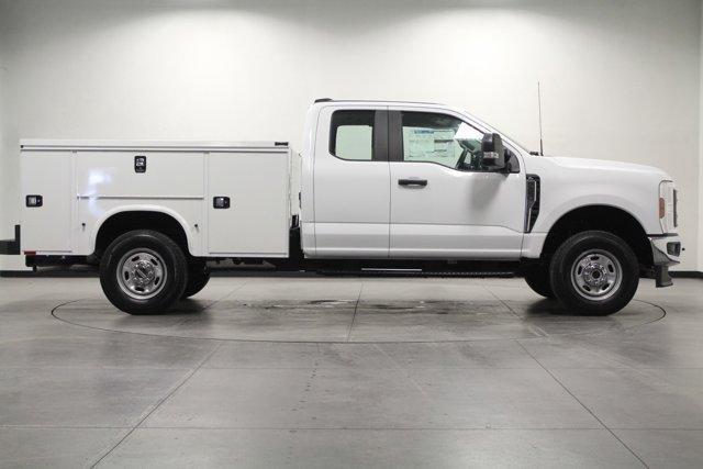 new 2024 Ford F-250 car