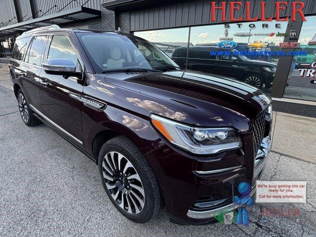 used 2024 Lincoln Navigator car, priced at $77,962