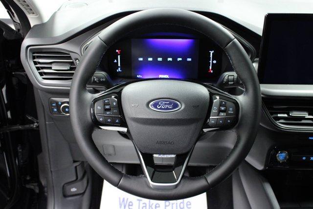 new 2025 Ford Escape car, priced at $30,262