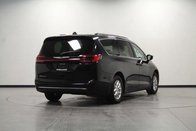 used 2022 Chrysler Pacifica car, priced at $22,962