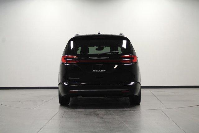 used 2022 Chrysler Pacifica car, priced at $22,962