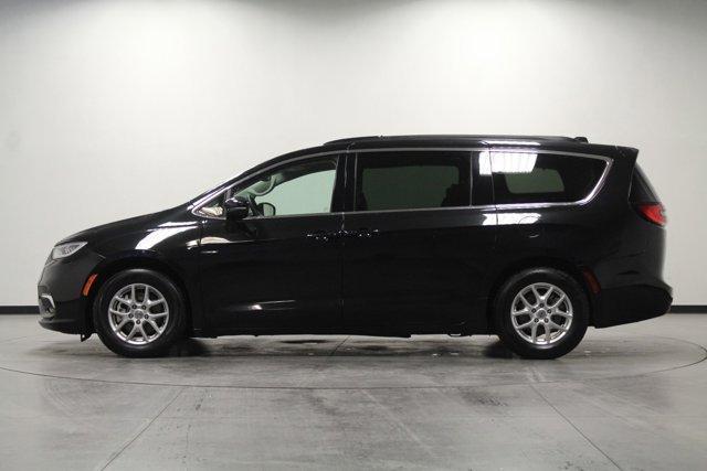 used 2022 Chrysler Pacifica car, priced at $22,962