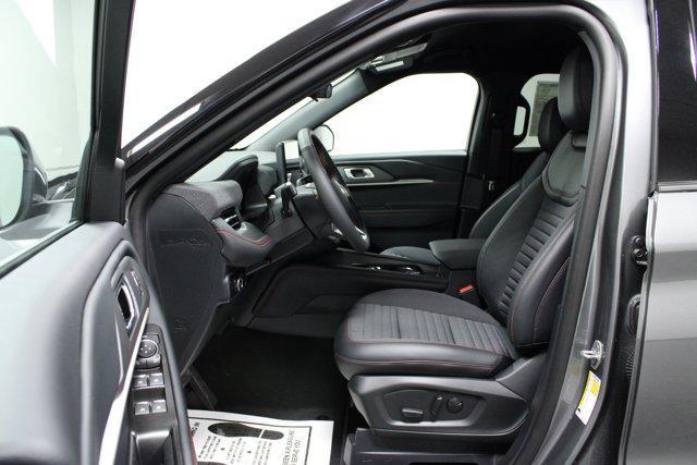 new 2025 Ford Explorer car, priced at $45,151