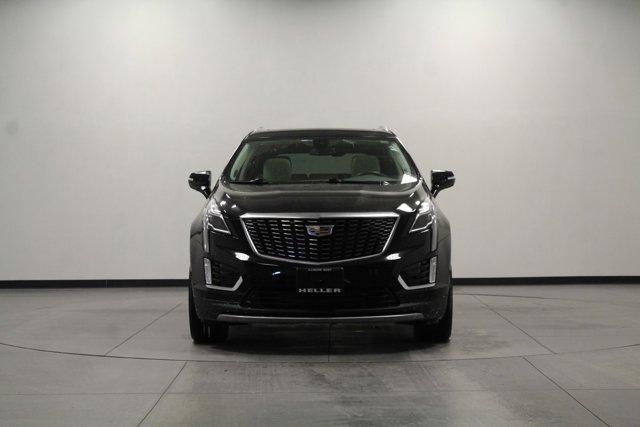 used 2022 Cadillac XT5 car, priced at $31,962