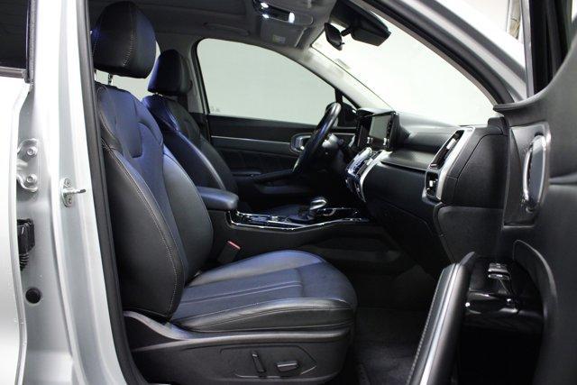 used 2022 Kia Sorento car, priced at $27,962