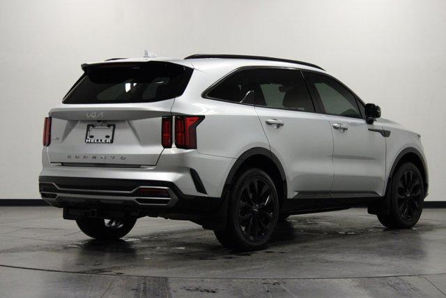 used 2022 Kia Sorento car, priced at $27,962