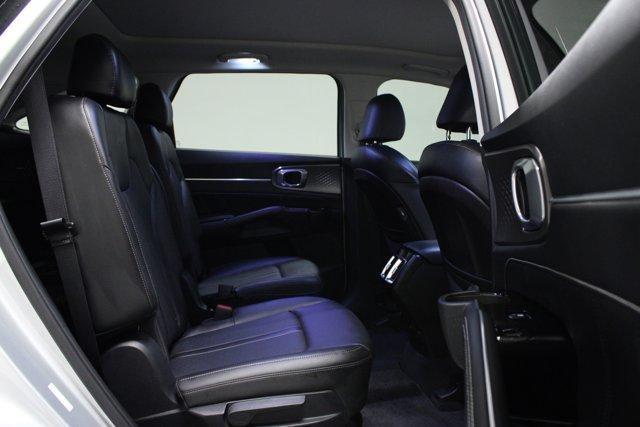 used 2022 Kia Sorento car, priced at $27,962