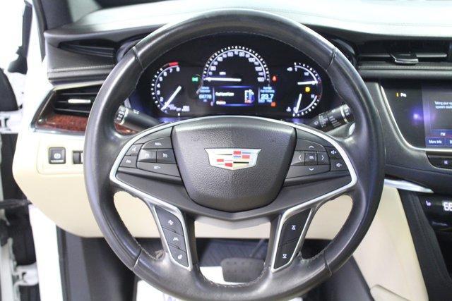 used 2017 Cadillac XT5 car, priced at $18,962