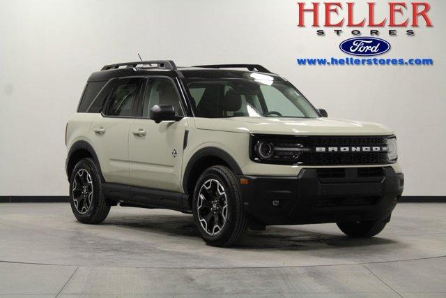 new 2025 Ford Bronco Sport car, priced at $37,662