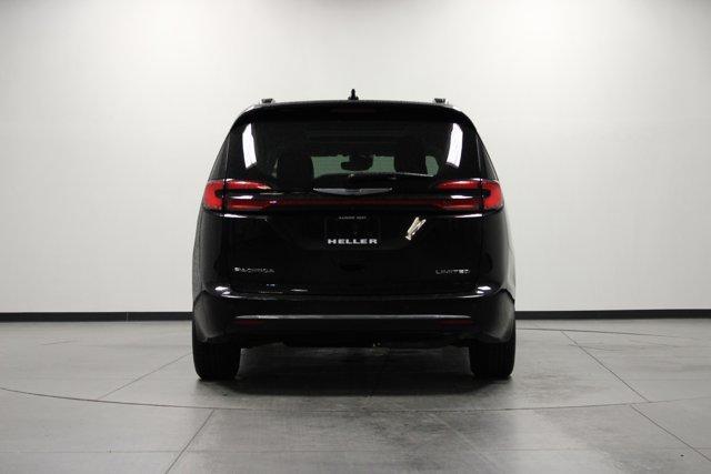 used 2023 Chrysler Pacifica car, priced at $24,962