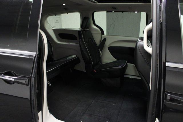 used 2023 Chrysler Pacifica car, priced at $24,962