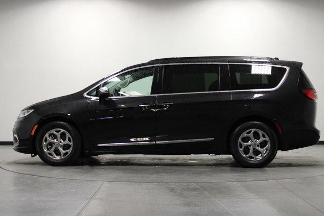 used 2023 Chrysler Pacifica car, priced at $24,962