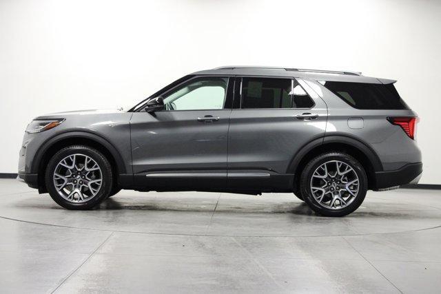 new 2025 Ford Explorer car, priced at $56,364