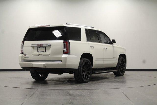 used 2015 GMC Yukon car, priced at $25,962