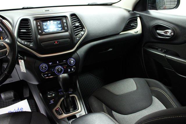 used 2016 Jeep Cherokee car, priced at $7,962